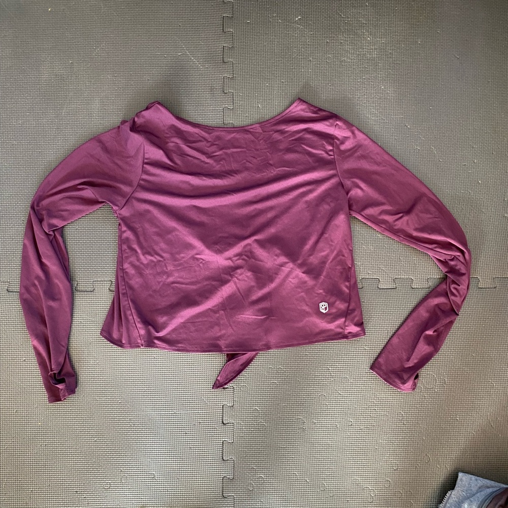 BP tie back crop top, M